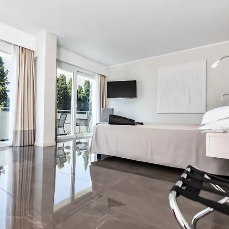 Hotel Bellevue San Lorenzo (adults Only)